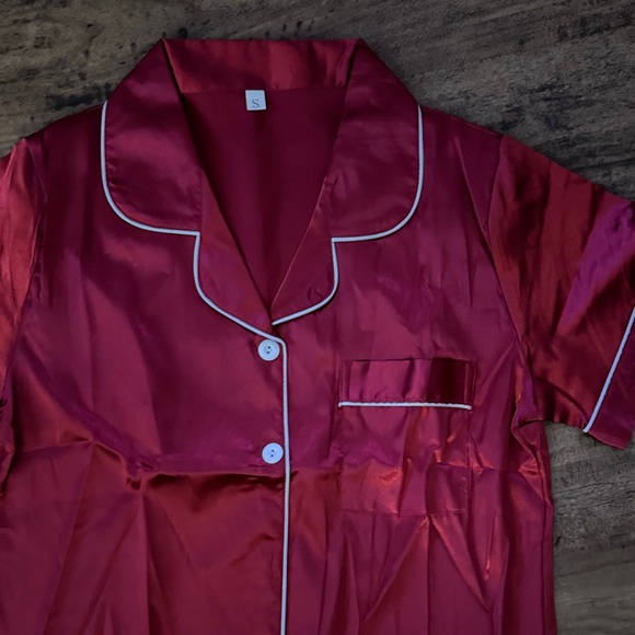 Women's Satin Pajama Set - Red - Picture 5 of 7